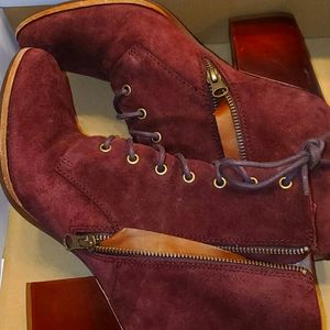 Ankle boots